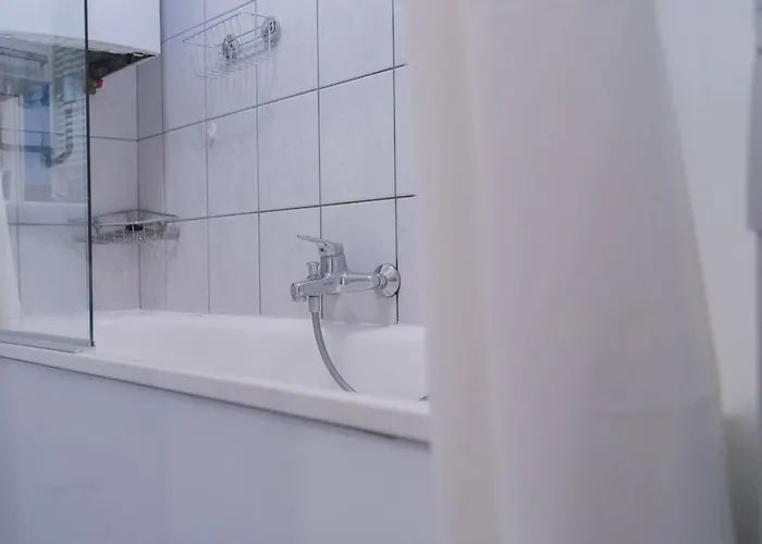 Apartment, 3 Min To U1 Reumannplatz