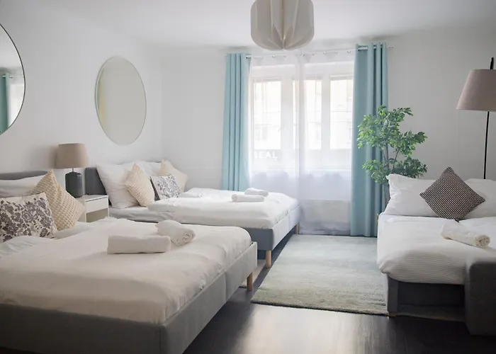 Apartment, 3 Min To U1 Reumannplatz Apartmán